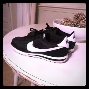 Nike Cortez
